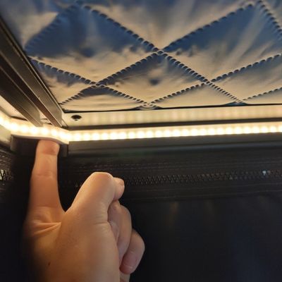 320G Polyester Cotton Car Rooftop Tent Easy Setup Hard Shell Roof Tent For Jeep Toyota SUV