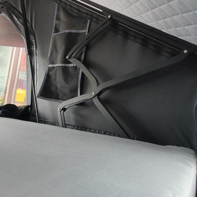 3-4 Person Aluminum Roof Top Tent 210x132cm Waterproof 3000mm Quick Assembly