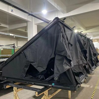3-4 Person Aluminum Roof Top Tent 210x132cm Waterproof 3000mm Quick Assembly