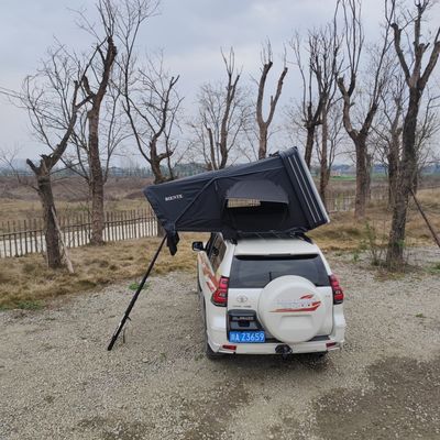 Camping Side Open Roof Top Tent 210x160x110cm Customize For 4 Person