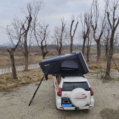 Camping Side Open Roof Top Tent 210x160x110cm Customize For 4 Person