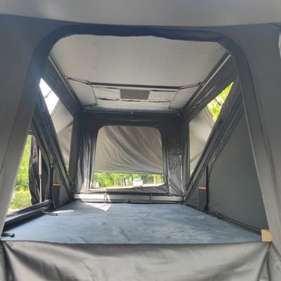 Easy Setup Overland Rooftop Tent Convenience With 2.3m Telescopic Ladder