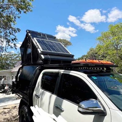 UV Resistant Hard Shell Rooftop Tent Waterproof 3-4 Person 4x4 Rooftop Tent