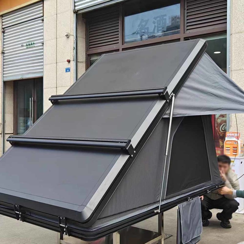 Customizable Aluminum Hard Shell Rooftop Camper High Capacity For 2-3 People